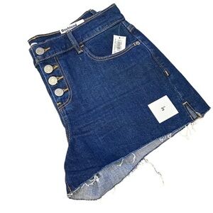 Old Navy Boyfriend 3” Shorts Cutoff Denim Shorts Button Fly Dark Wash Size 6 NWT